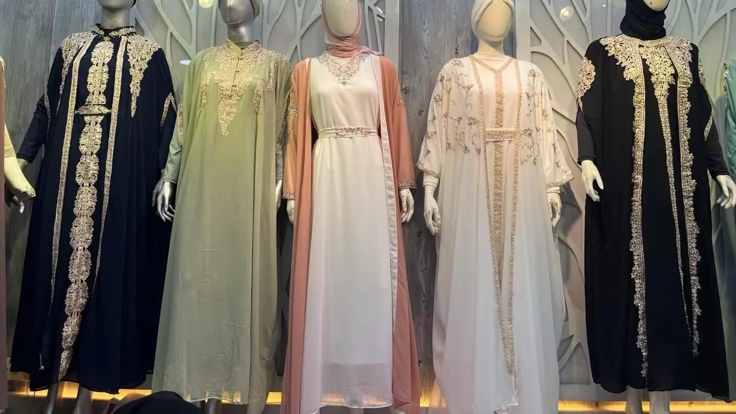 The Modern Rise of Modest Muslim Fashion
