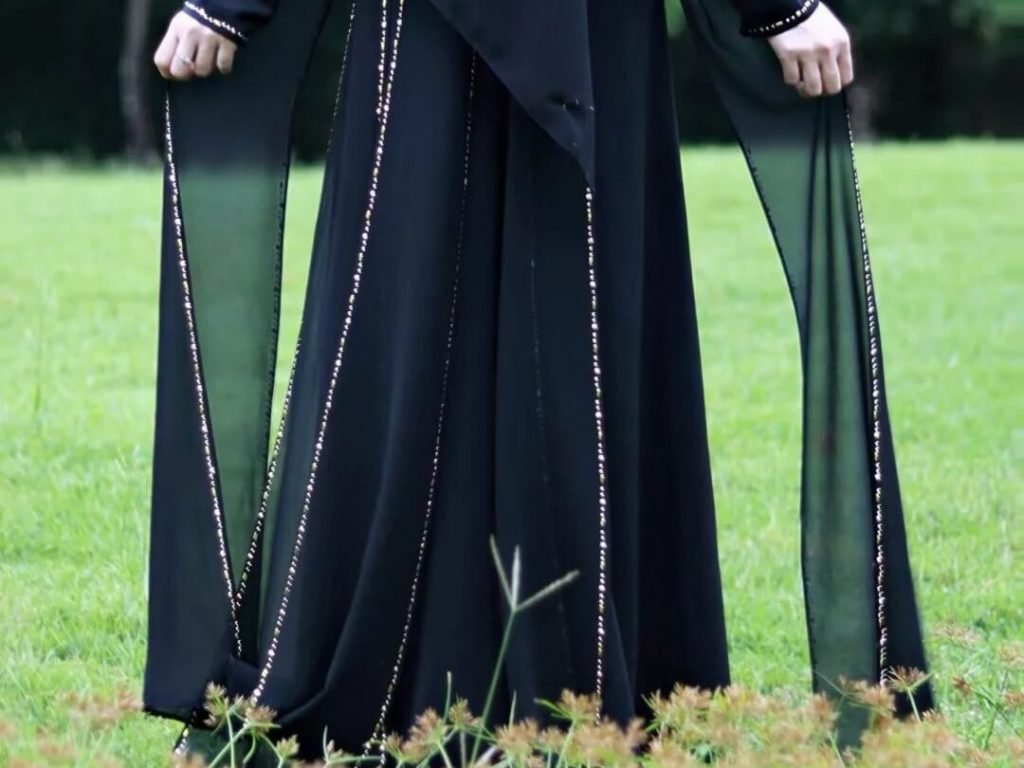 black abaya